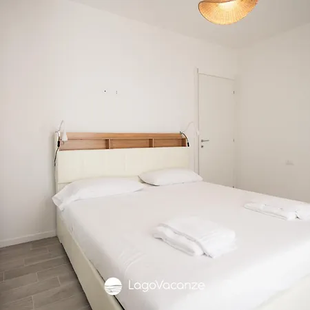 Garda Nest Lägenhet Padenghe sul Garda